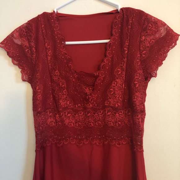 Red/Burgundy Sexy Nightdress with Lace - Picture 2 of 3